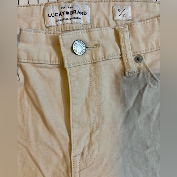 Lucky Brand Women’s Size 6/28 Tan Ava Legging Jeans - Picture 3 of 9